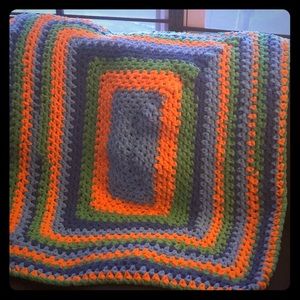 Crochet square baby blanket